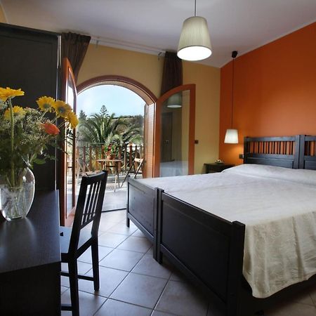 B&B Villa Rodriguez Milazzo Kültér fotó