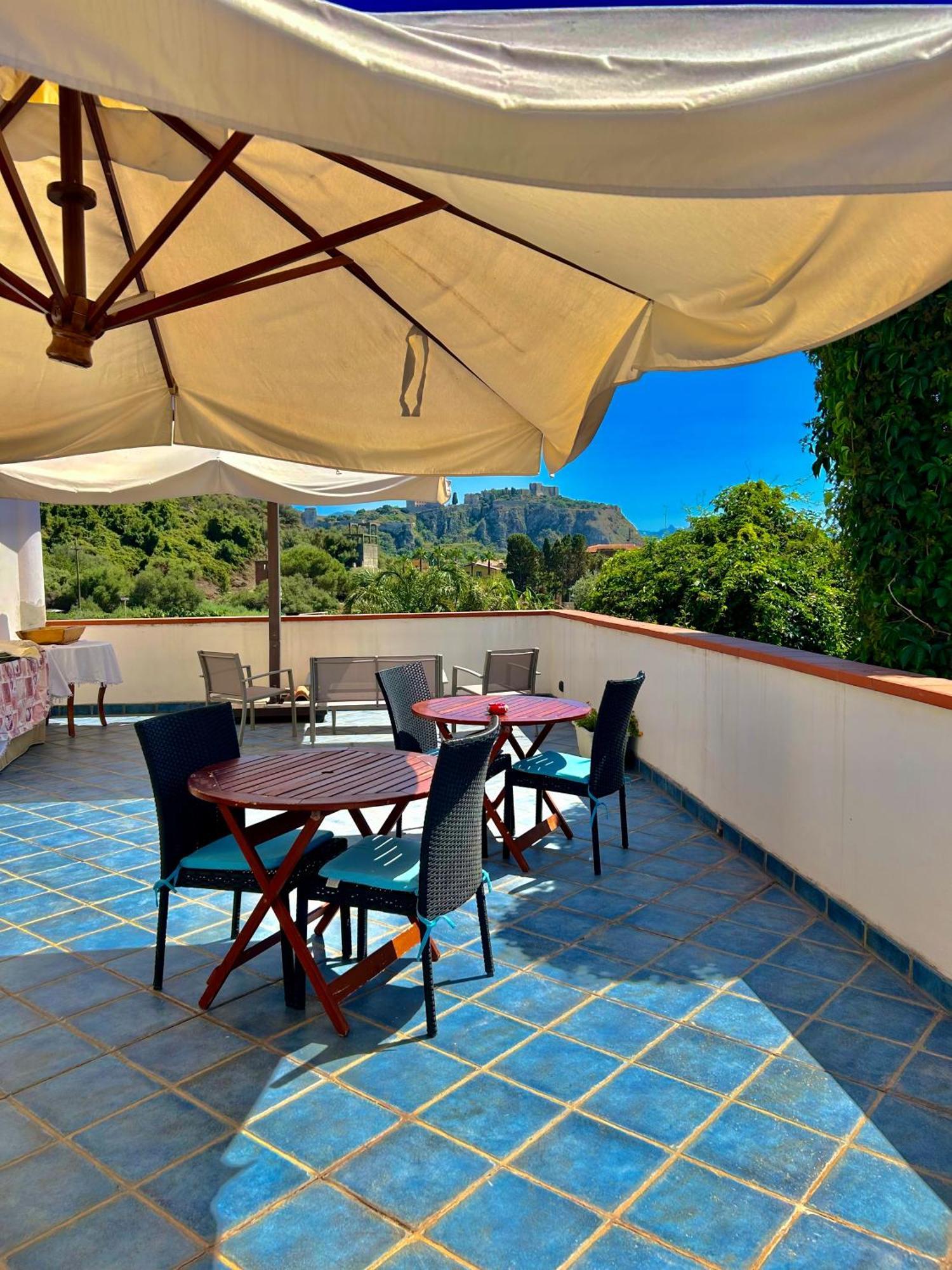 B&B Villa Rodriguez Milazzo Kültér fotó