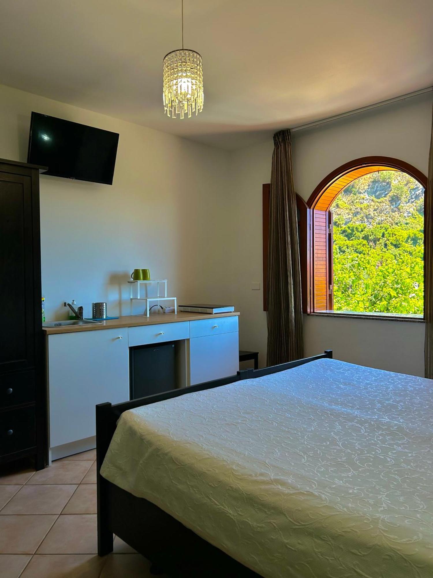 B&B Villa Rodriguez Milazzo Kültér fotó