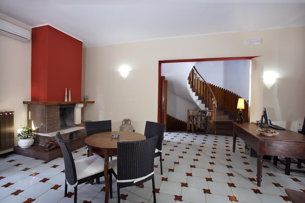 B&B Villa Rodriguez Milazzo Kültér fotó
