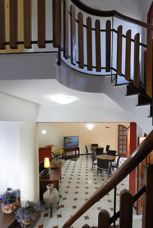 B&B Villa Rodriguez Milazzo Kültér fotó
