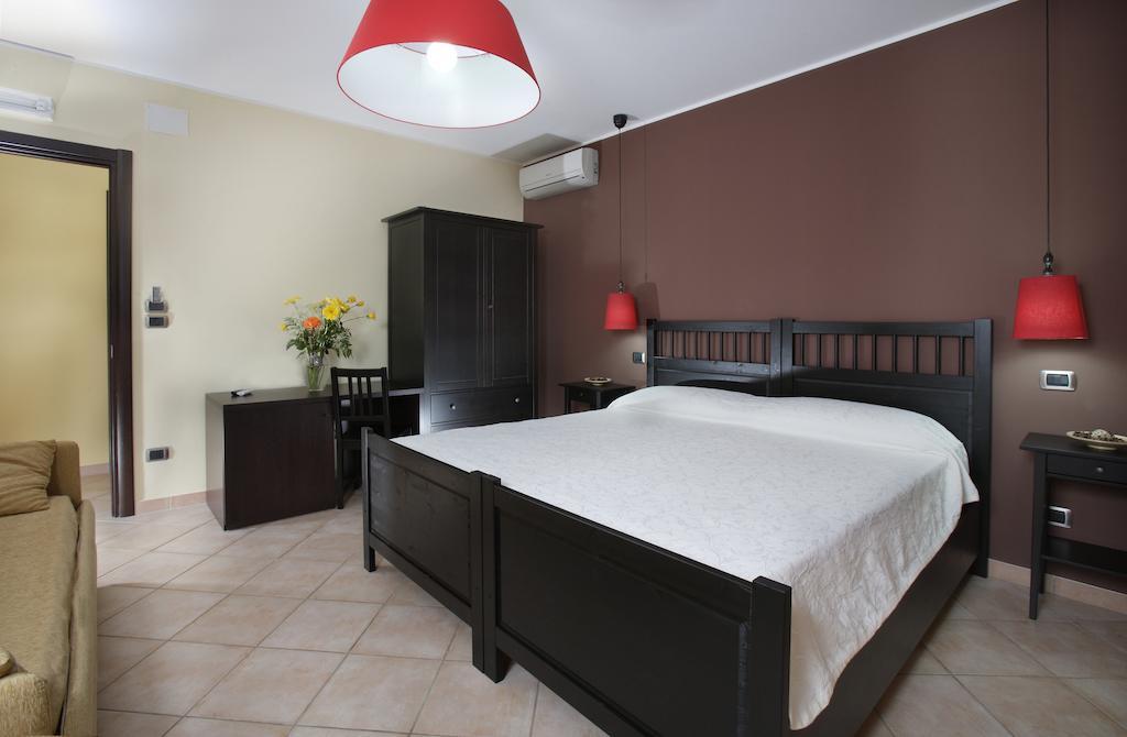 B&B Villa Rodriguez Milazzo Szoba fotó